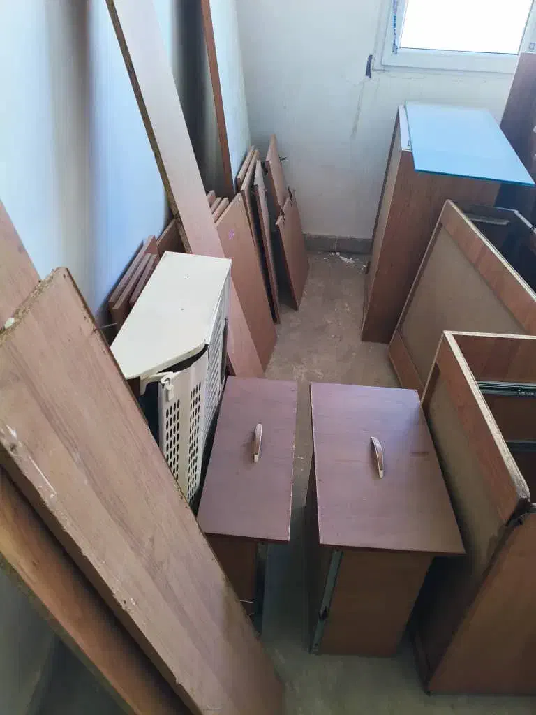 کابینت سینک و هود و سه عدد دکور شیشه ای|جاکفشی، کمد، دراور|گلبهار, شهر جدید گلبهار|دیوار