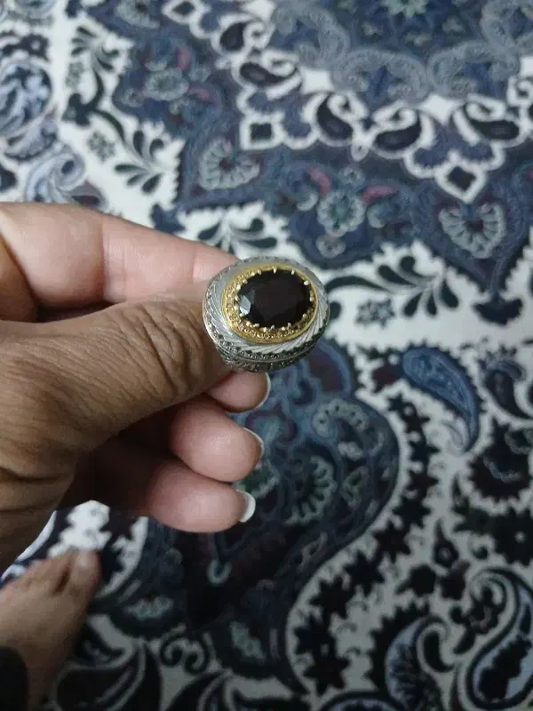 انگشترکلکسیونی|کلکسیون اشیاء عتیقه|قدس, شهر‌قدس|دیوار