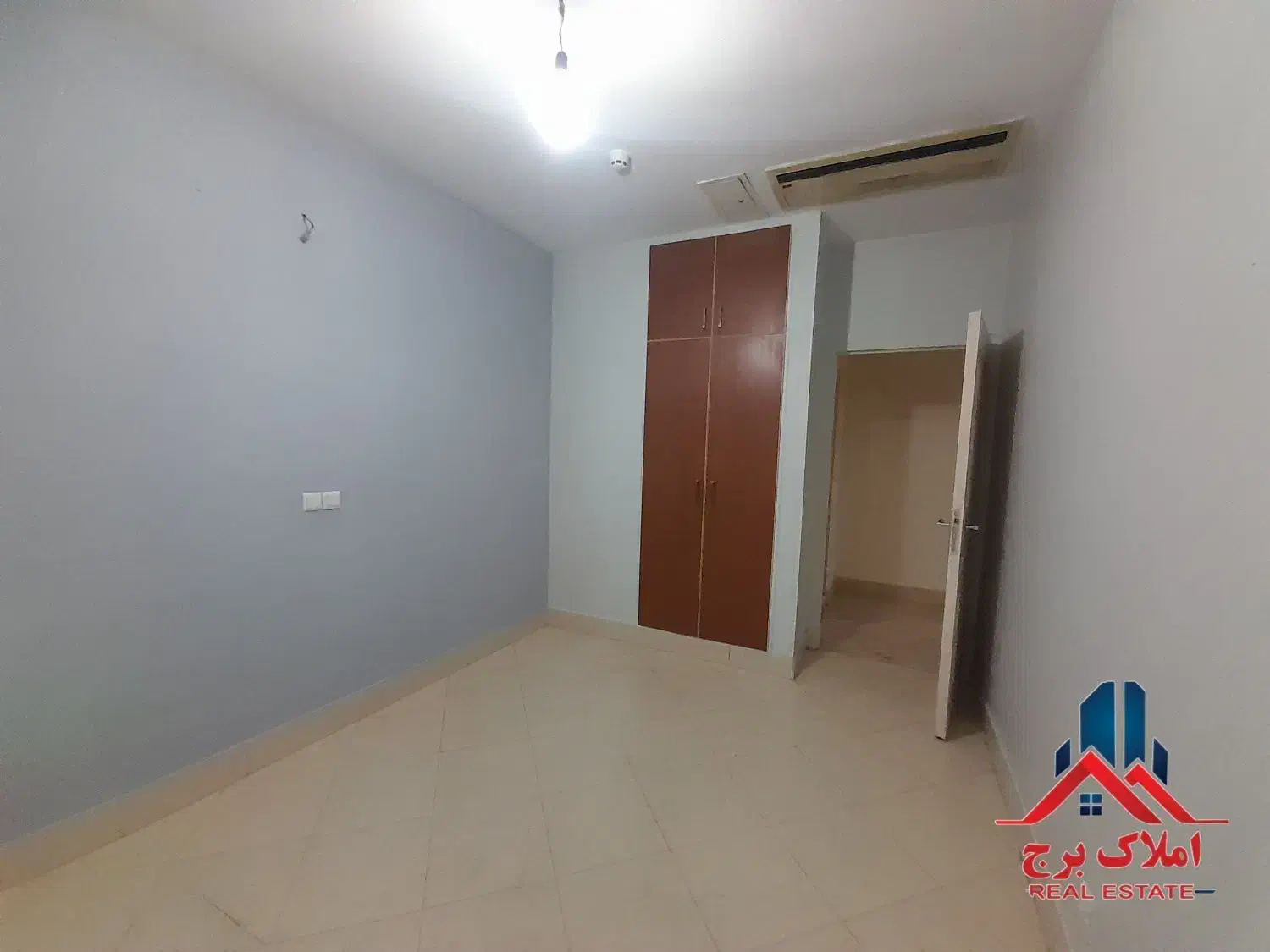 *شهرک چشمه ۱۲۵متر ۲خ ۲تراس ۲انباری طبقه آخر برج*