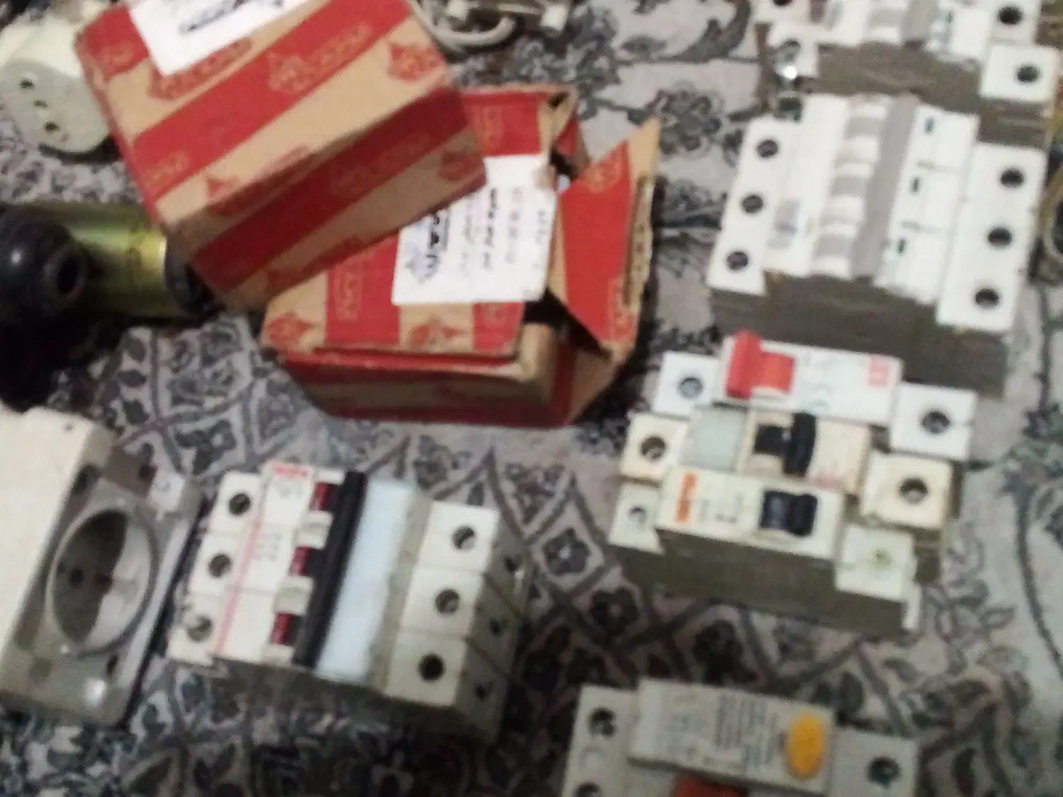 لوازم الکتریکی|لامپ و چراغ|پاکدشت, پاکدشت (مامازند)|دیوار