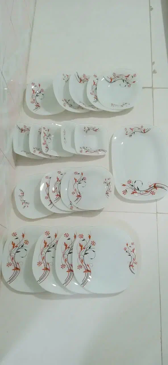 ظروف‌ووسایل‌منزل‌ازهمه‌چی‌سالم‌|ظروف سرو و پذیرایی|بروجرد, |دیوار