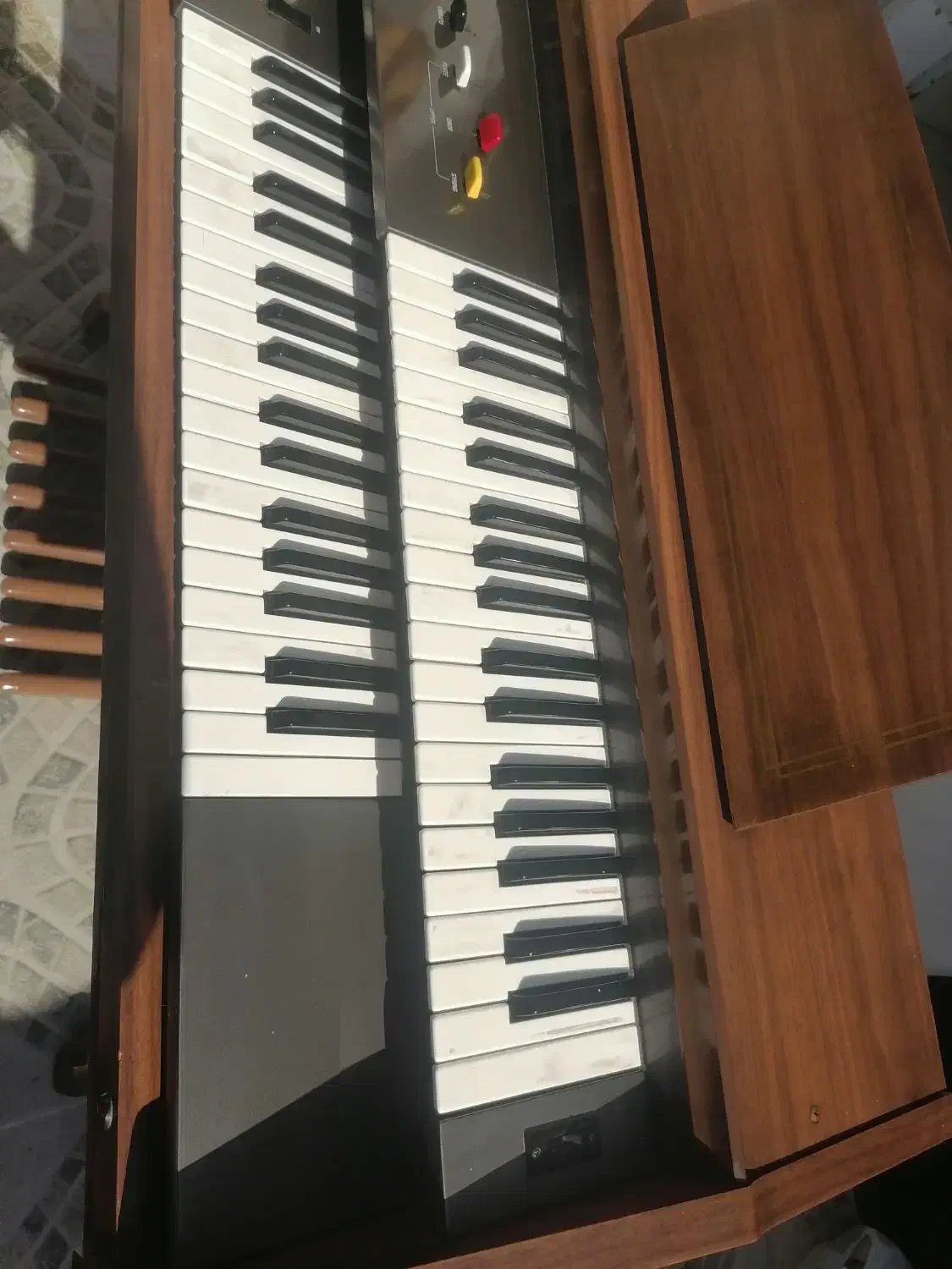 فروش ساز ارگ دو طبقه یاماها|پیانو، کیبورد، آکاردئون|شیراز, کوزه گری|دیوار