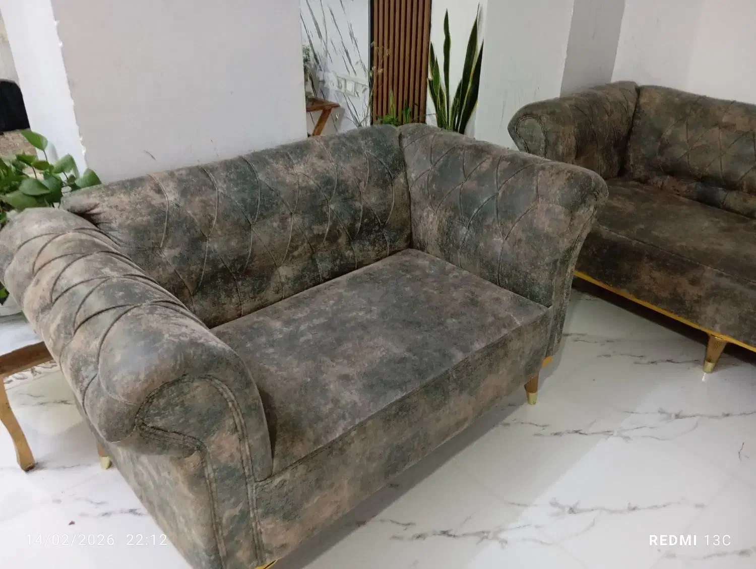 مبل|مبلمان خانگی و میز عسلی|گلبهار, شهر جدید گلبهار|دیوار