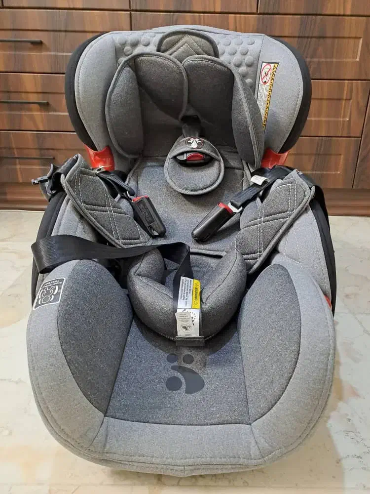 فروش صندلی ماشین کودک|اسباب و اثاث بچه|تهران, دهقان|دیوار