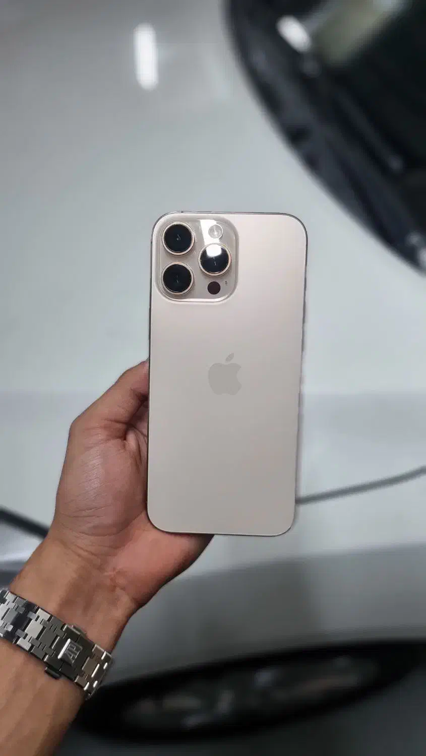 ۱۶ پرومکس ۲۵۶|موبایل|نسیم‌شهر, |دیوار