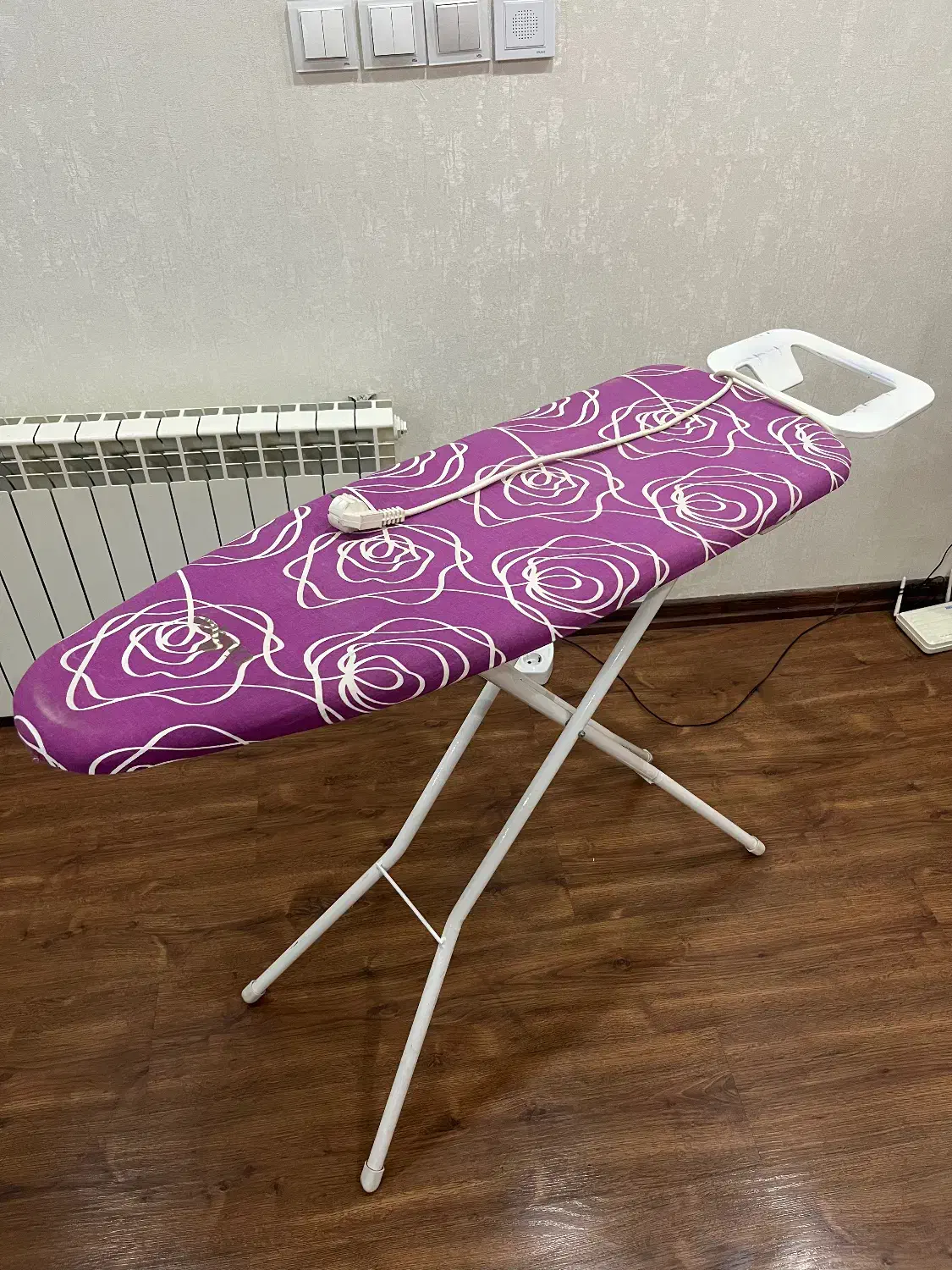 میز اتو|اتو و لوازم اتو|احمدآبادمستوفی, |دیوار