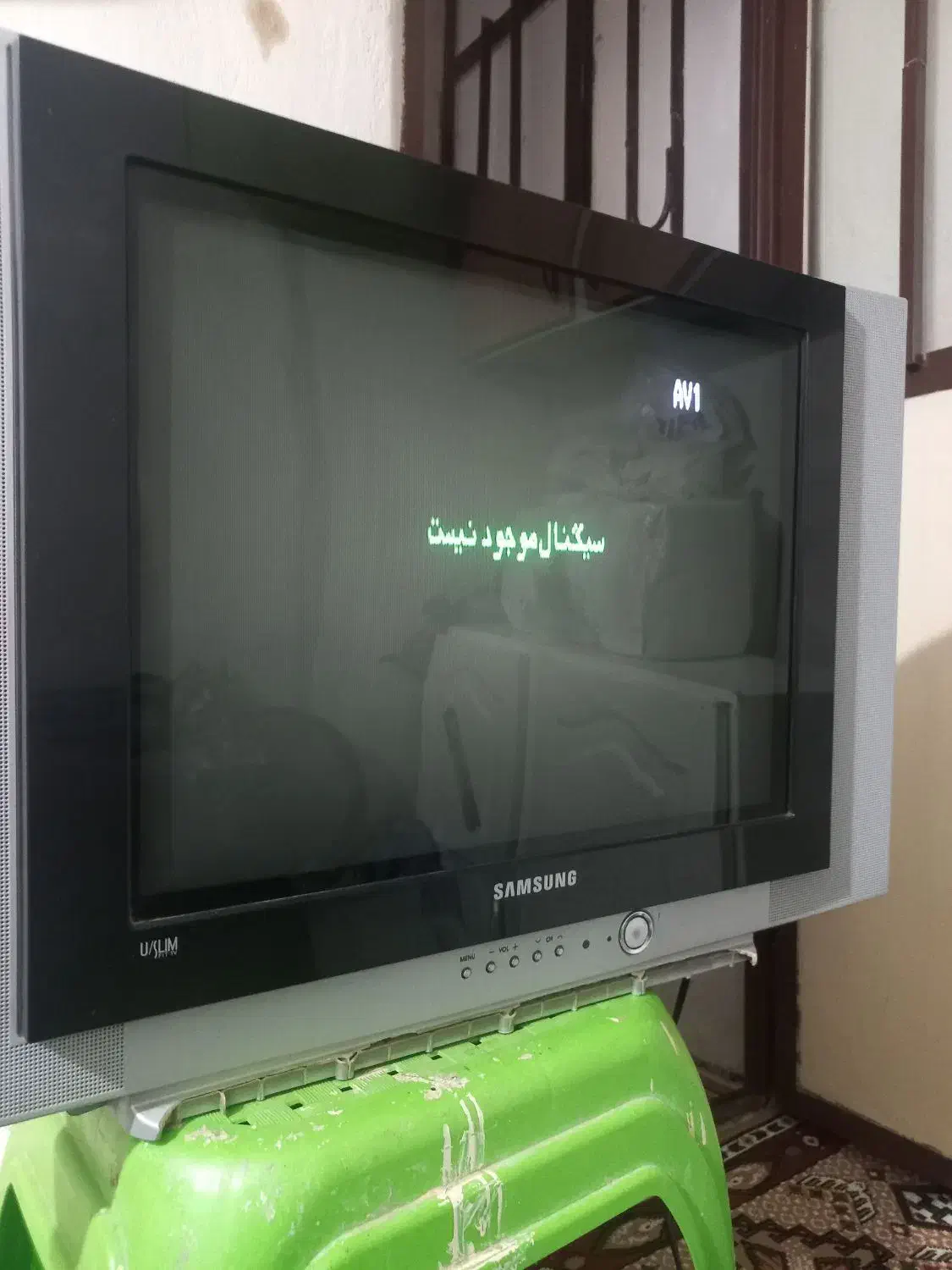 تلویزیون|تلویزیون و پروژکتور|گرمی, |دیوار