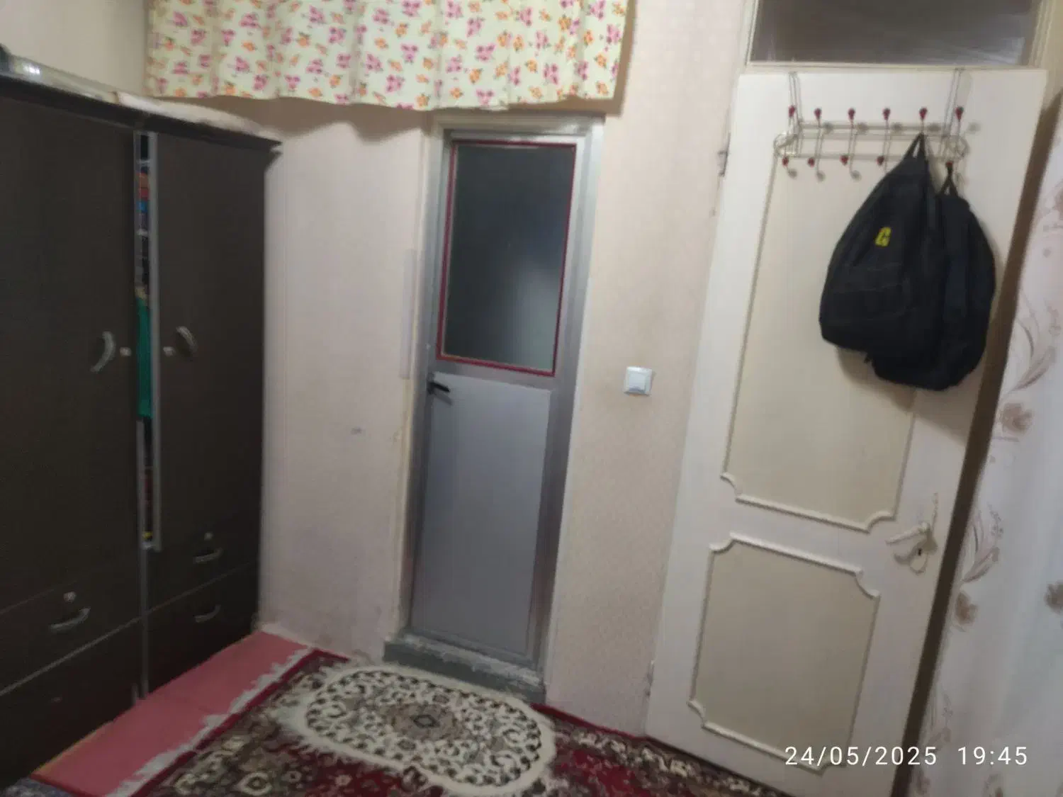 خانه در آناخاتون|اشیا|تبریز, |دیوار