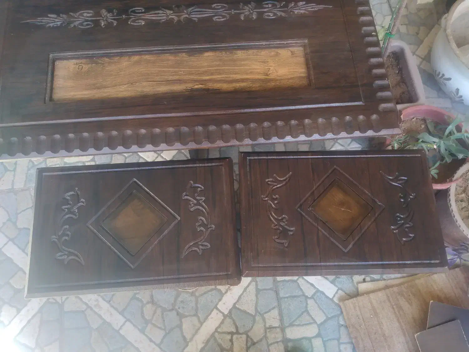 فروش یک عدد میز وسط بعلاوه چهار عدد گل میز|مبلمان خانگی و میز عسلی|شیراز, حومه شیراز|دیوار