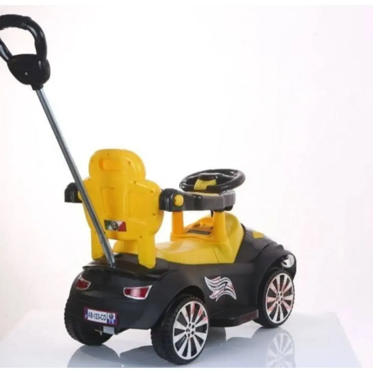 ماشین کودک مدل الفارومئو دارای رنگ بندی|اسباب‌بازی بچه|تهران, شهرک شریفی|دیوار