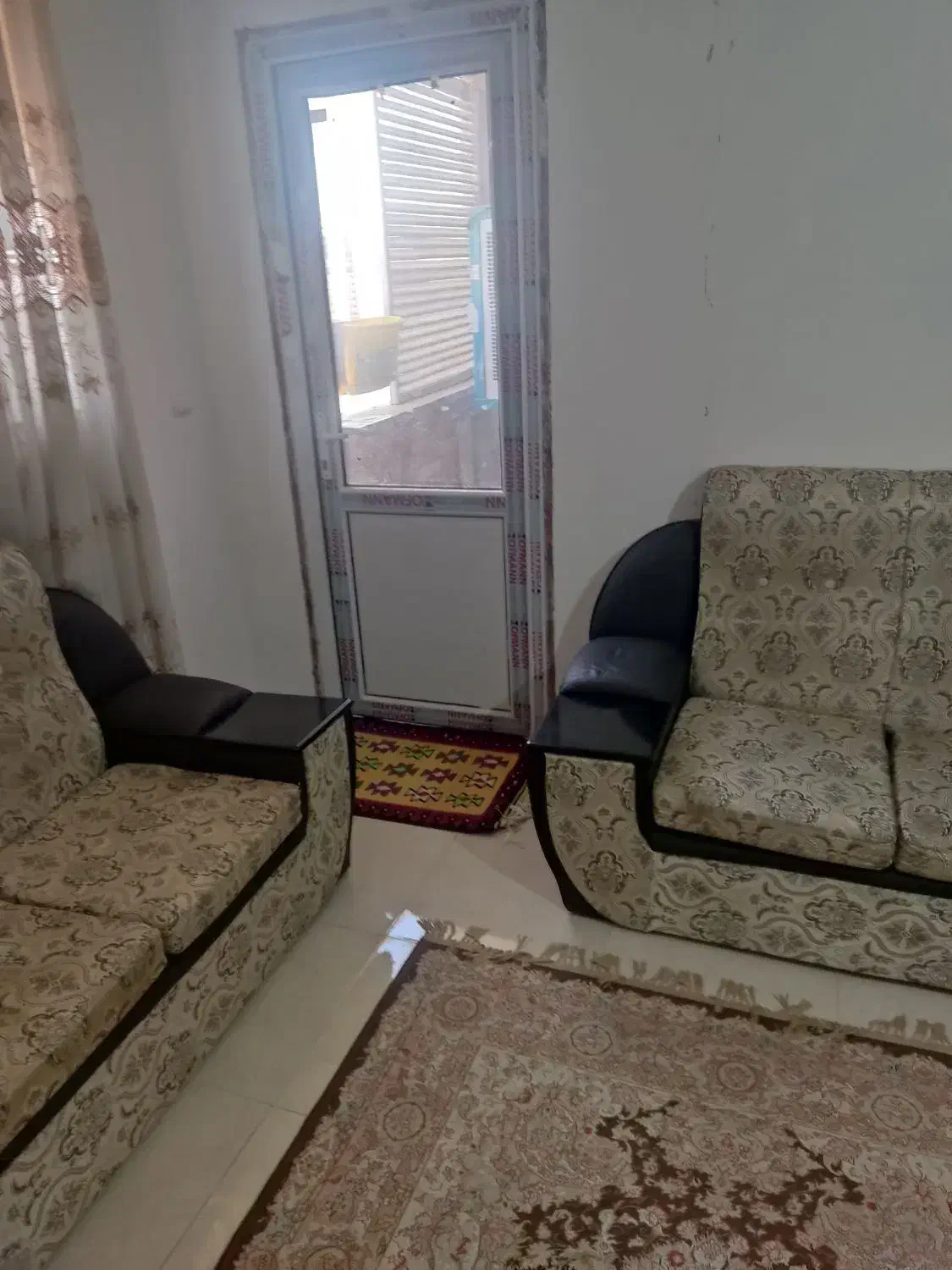 اجاره مبله روزانه/هفتگی آپارتمان گلدشت حافظ شیراز|اجارهٔ کوتاه‌مدت آپارتمان و سوئیت|شیراز, شهرک بهشتی|دیوار