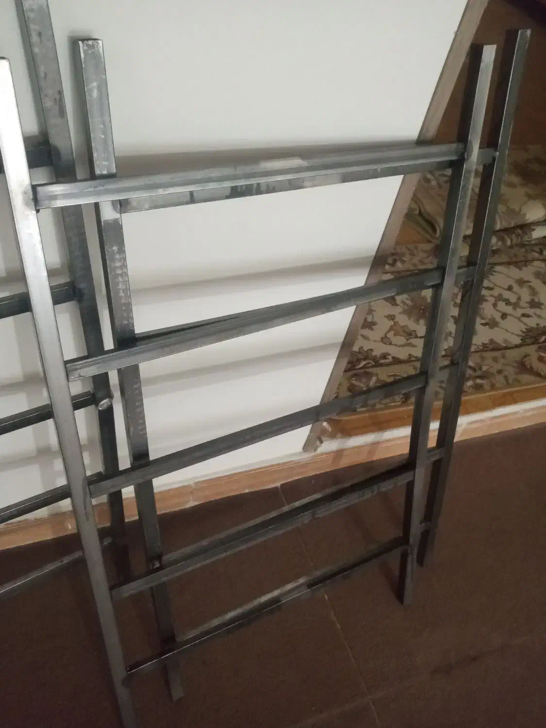 کفی تخت|تشک تختخواب|حسین آباد, |دیوار