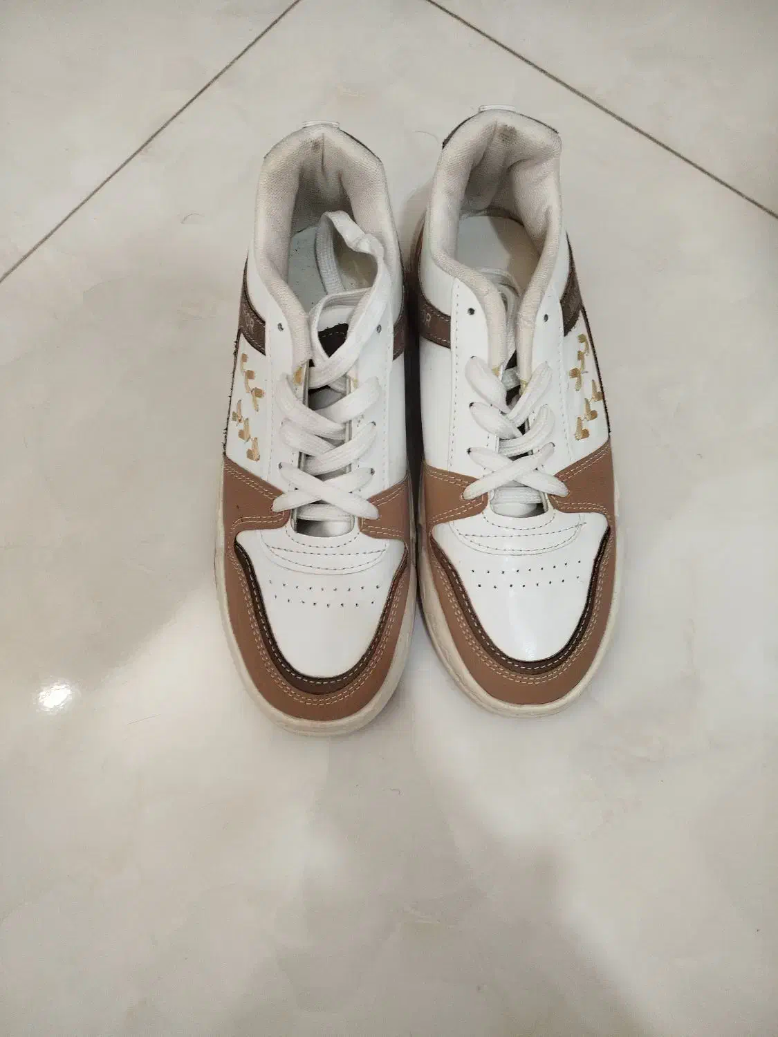 کیف و کفش|کیف، کفش، کمربند|مشهد, چاهشک|دیوار