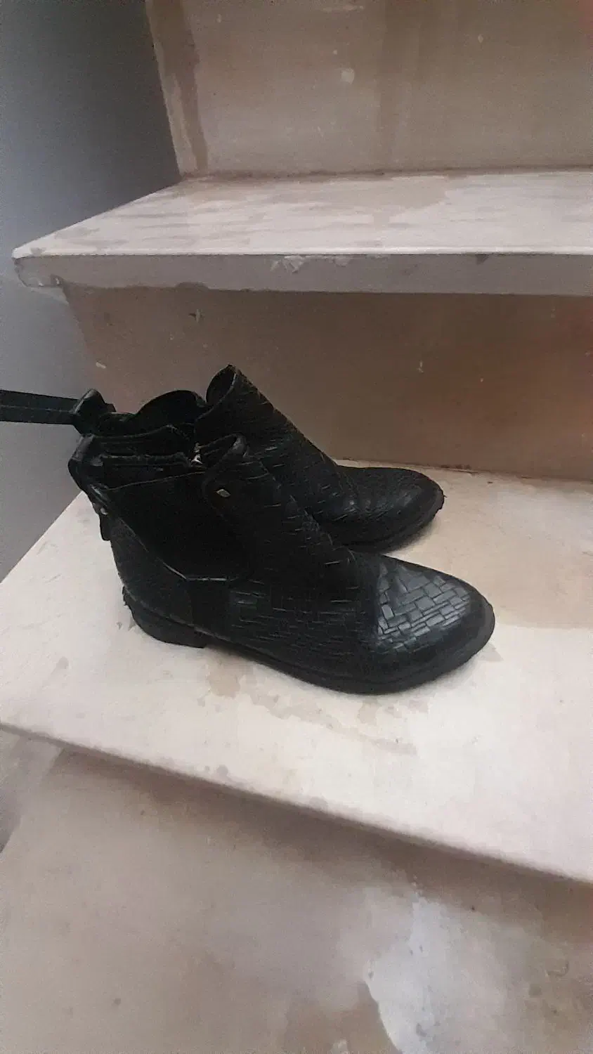 پوتین وکالج چرم نو|کیف، کفش، کمربند|پاکدشت, پاکدشت (مامازند)|دیوار