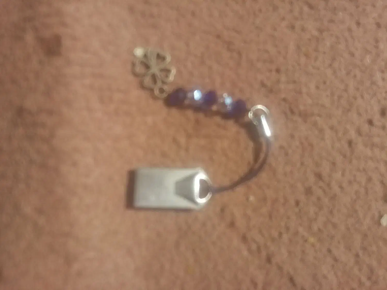 فلش 32|قطعات و لوازم جانبی رایانه|قم, علی آباد سعدگان|دیوار