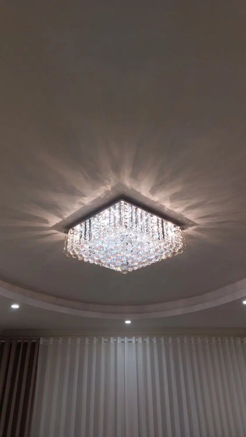 دوعدد لوستر|لوستر و چراغ آویز|رشت, لاکانی|دیوار