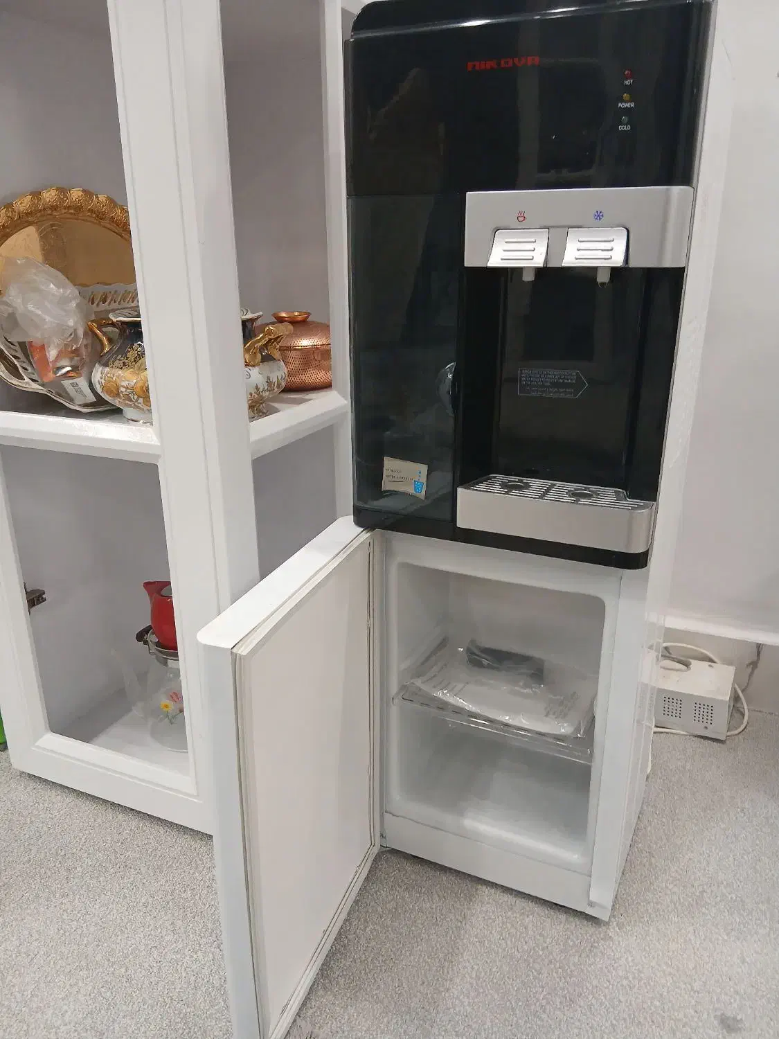 آبسردکن ایستاده|آبسردکن و تصفیه آب|دهدشت, |دیوار