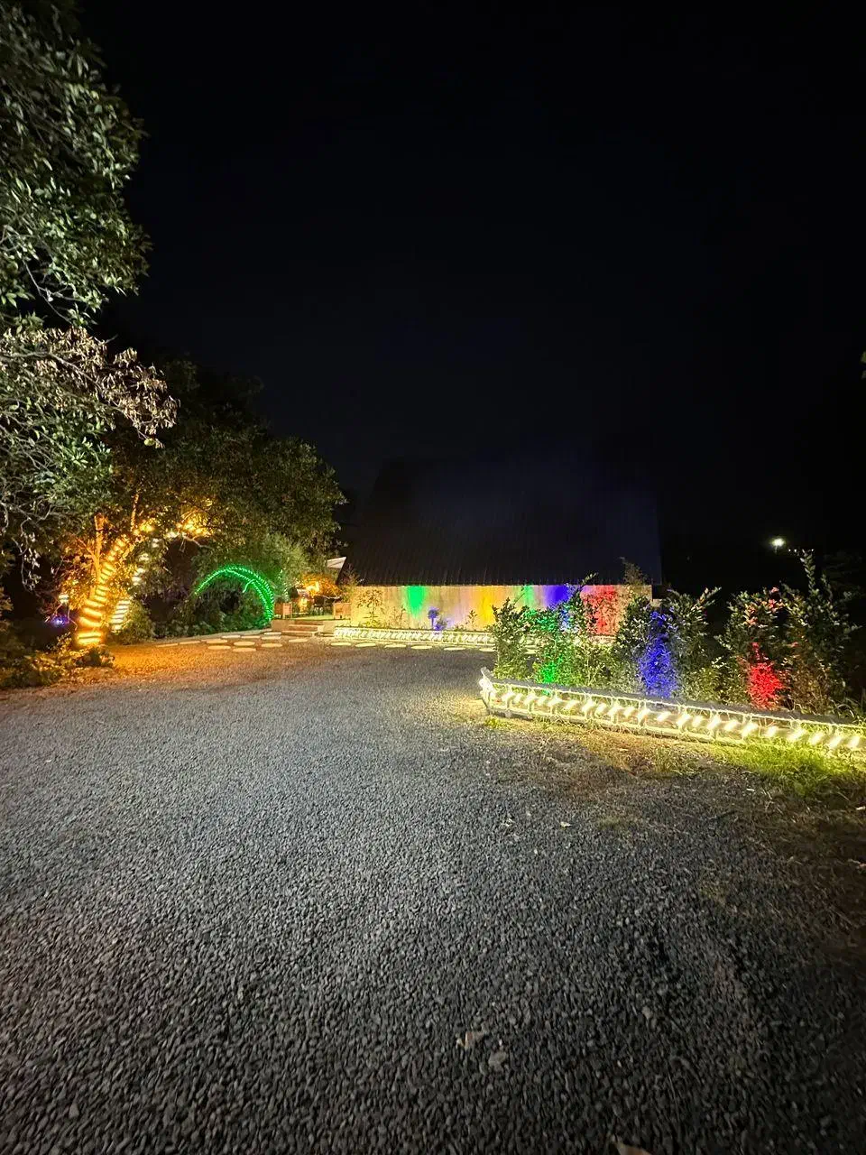 اجاره کلبه جنگلی جکوزی|اجارهٔ کوتاه‌مدت آپارتمان و سوئیت|رویان, |دیوار