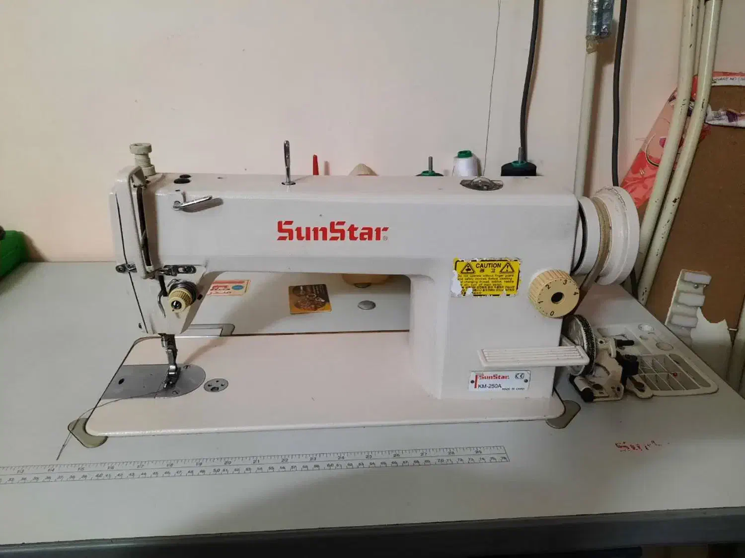 چرخ خیاطی صنعتی|چرخ خیاطی و ریسندگی|پاکدشت, پاکدشت (مامازند)|دیوار