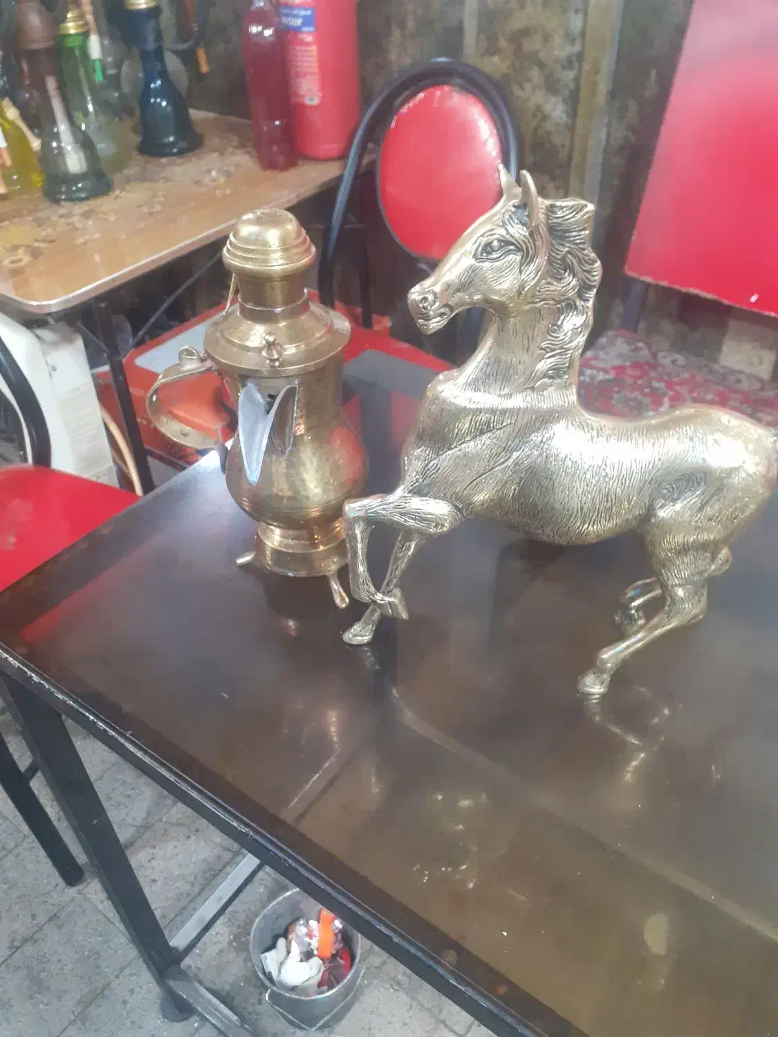 یک اسب برنز ومشقوه|مجسمه، تندیس، ماکت|تبریز, |دیوار