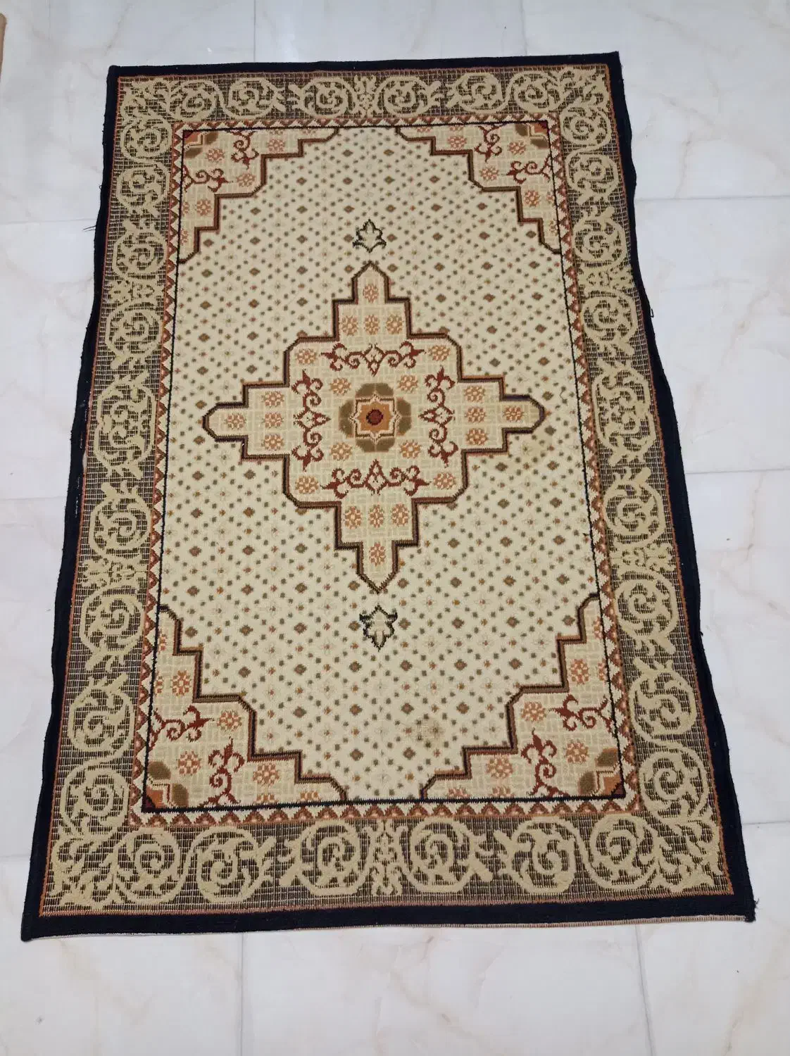 گلیم فرش و جلو پایی|فرش|زنجان, |دیوار