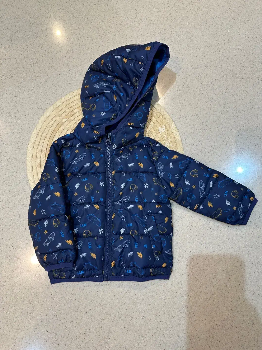 کاپشن کودک سایز یکسال|کفش و لباس بچه|بابل, |دیوار