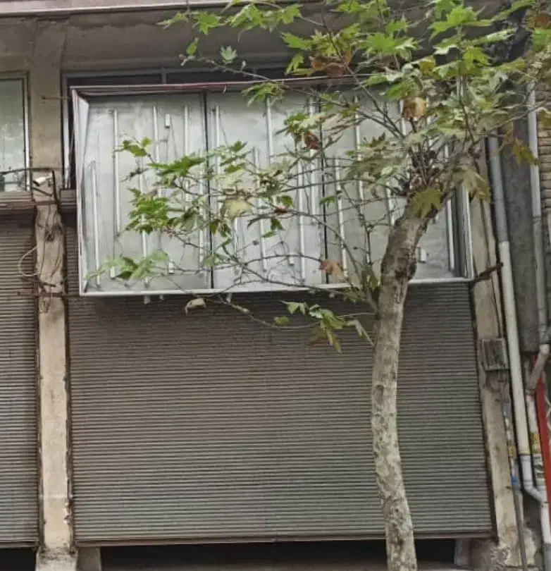 فروش کرکره مغازه با ورق گالوانیزه ضخیم و فنر قوی|فروشگاه و مغازه|لاهیجان, جمهوری|دیوار