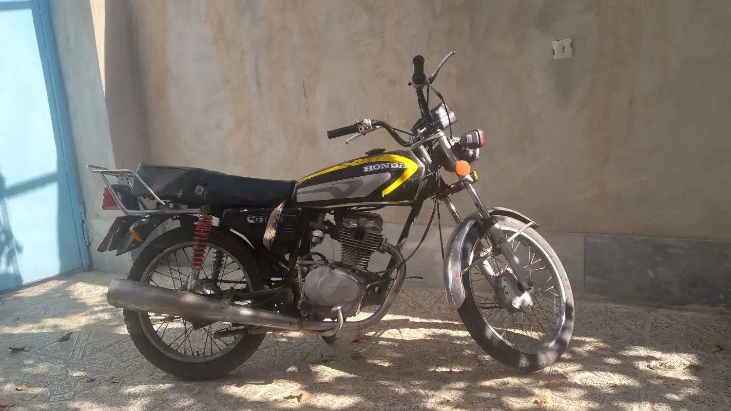 موتور سیکلت ۱۲۵ مدل ۸۲پلاک قدیم|موتورسیکلت|ملایر, |دیوار