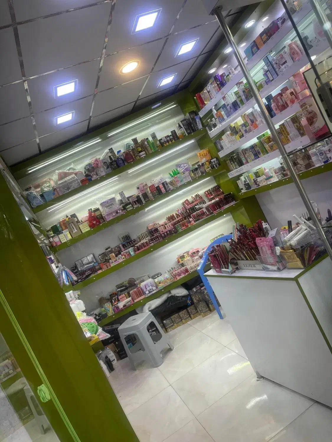 مغازه خیابان بازار|اجارهٔ مغازه و غرفه|برازجان, |دیوار