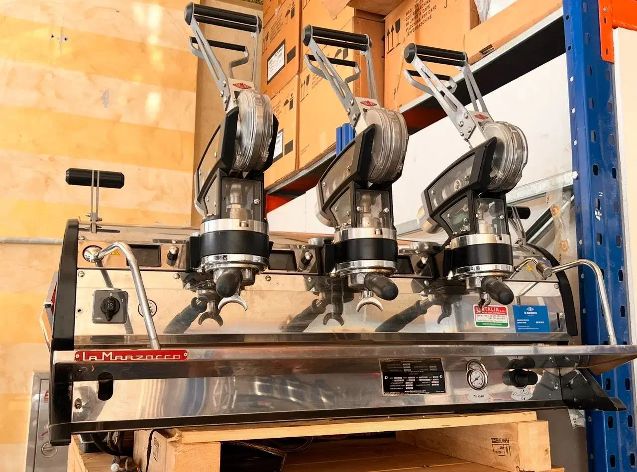 اسپرسوساز ویکتوریا آردوینو وایت ایگل|کافیشاپ و رستوران|رفسنجان, |دیوار