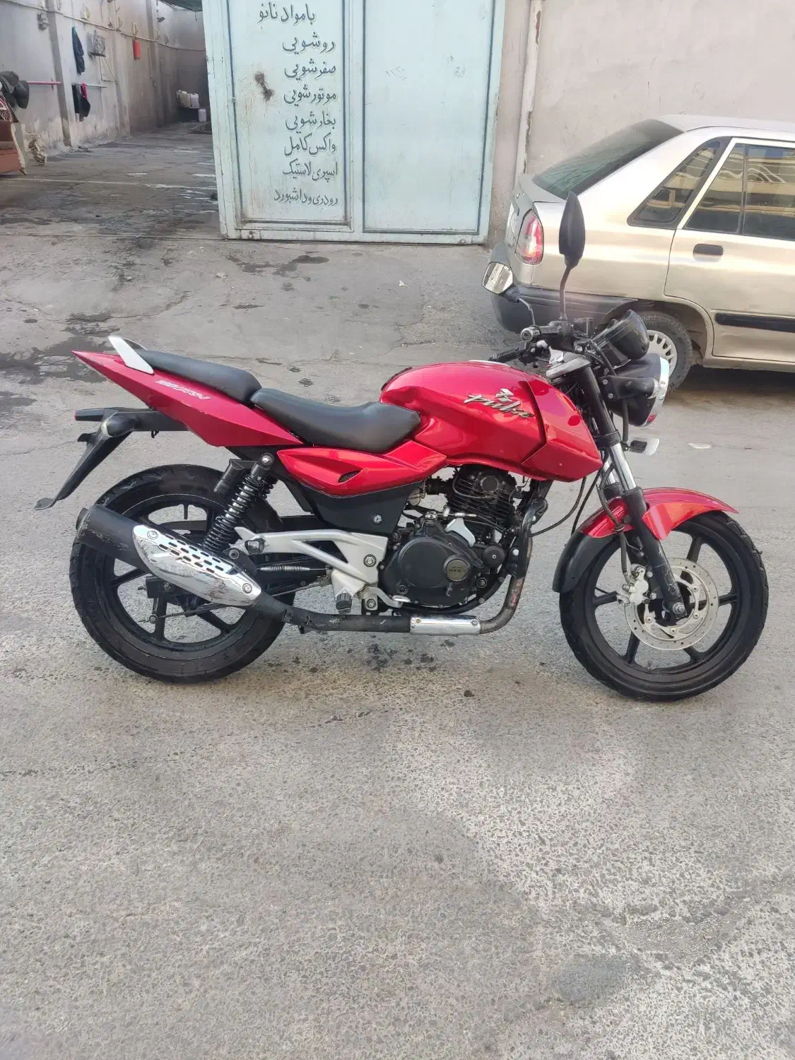 موتور پالس یوجی فر ۱۸۰ مدل ۸۹|موتورسیکلت|قم, بلوار امین و ساحلی|دیوار