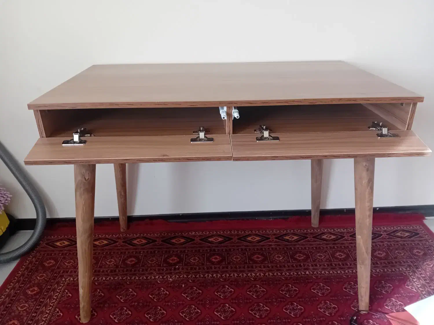 میز مطالعه شیک|میز تحریر و کامپیوتر|آمل, |دیوار