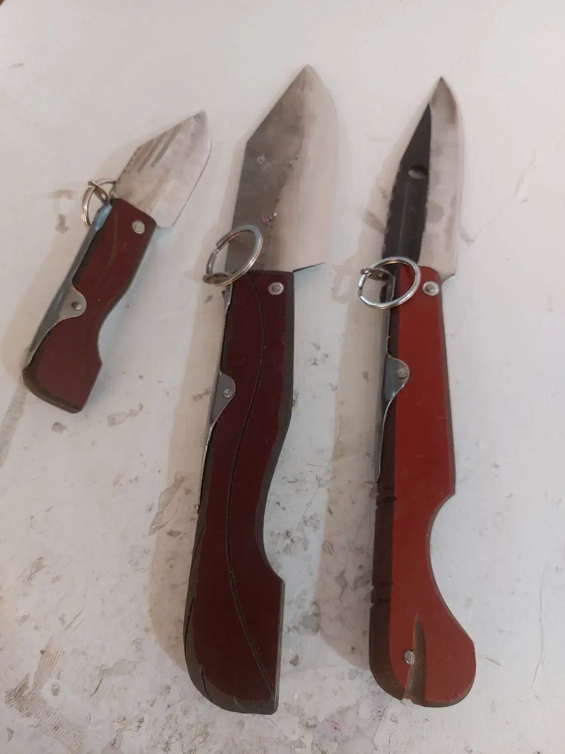 چاقو|کلکسیون اشیاء عتیقه|نسیم‌شهر, |دیوار