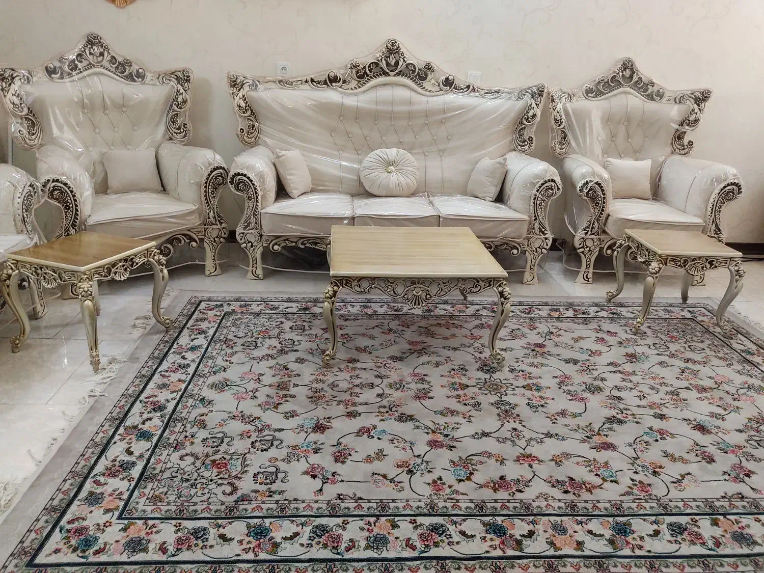 مبلمان استیل سلطنتی9نفره نو نو  خوشنشیمن|مبلمان خانگی و میز عسلی|تهران, آهنگ|دیوار
