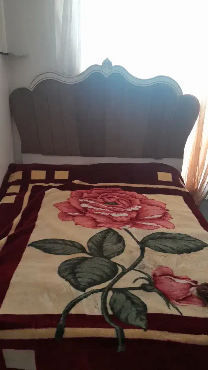 سرویس خواب دو نفره|تخت و سرویس خواب|شاهین‌شهر, خانه کارگر|دیوار