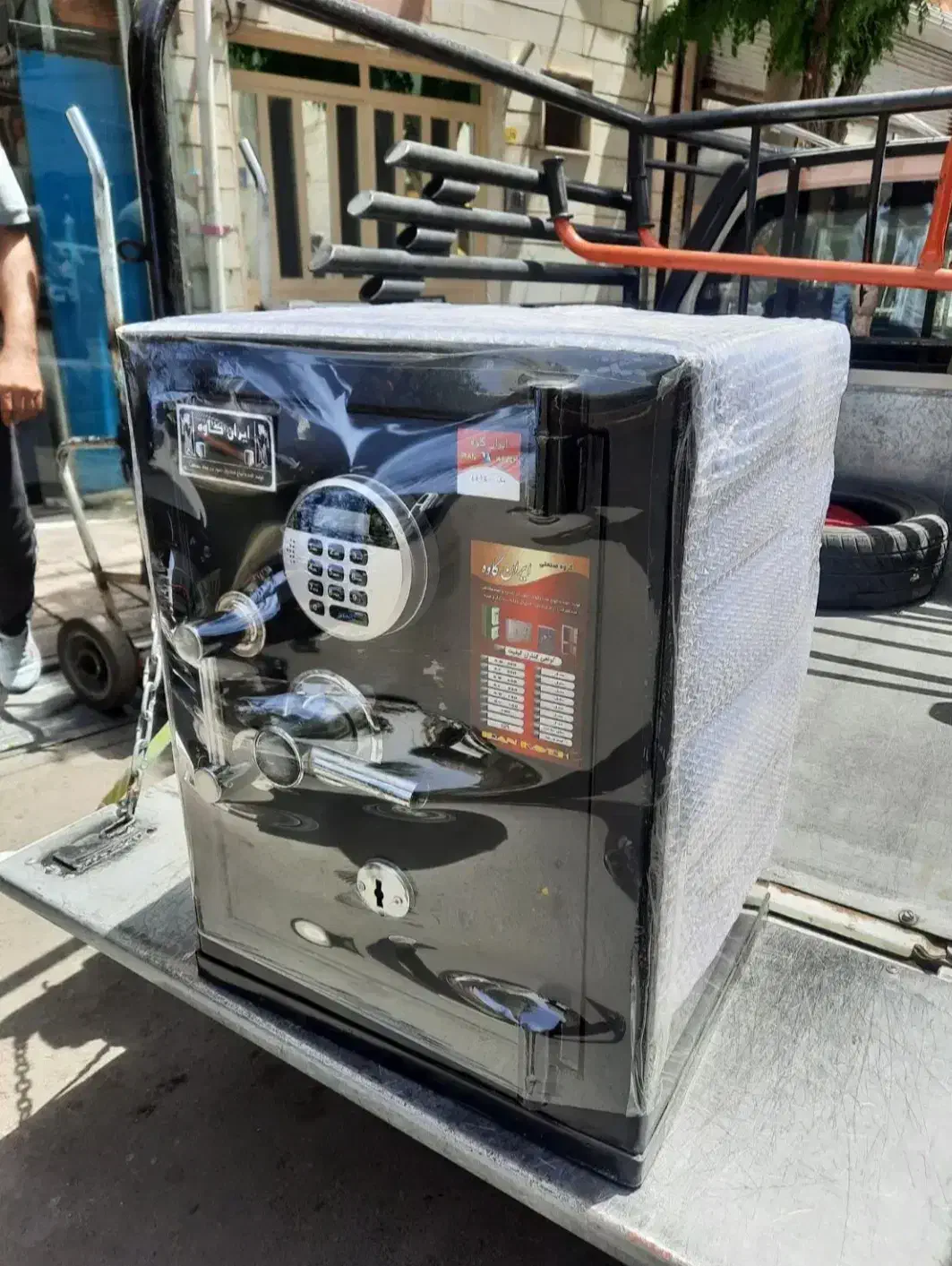 گاوصندوق های اصلی تحویل یک ساعته|ابزارآلات|مشکیندشت, |دیوار