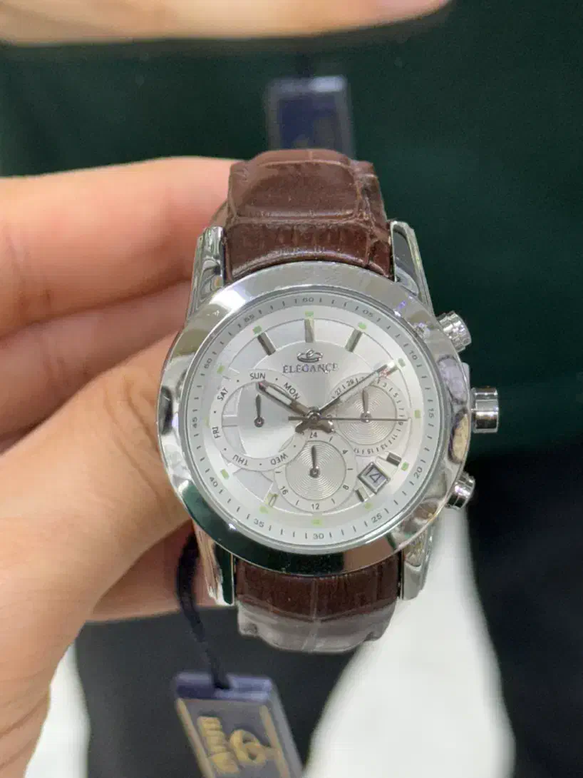 ساعت زنانه بند چرمی الگانس تاریخ داربا یکسال ضمانت|ساعت|مشهد, سعد آباد|دیوار