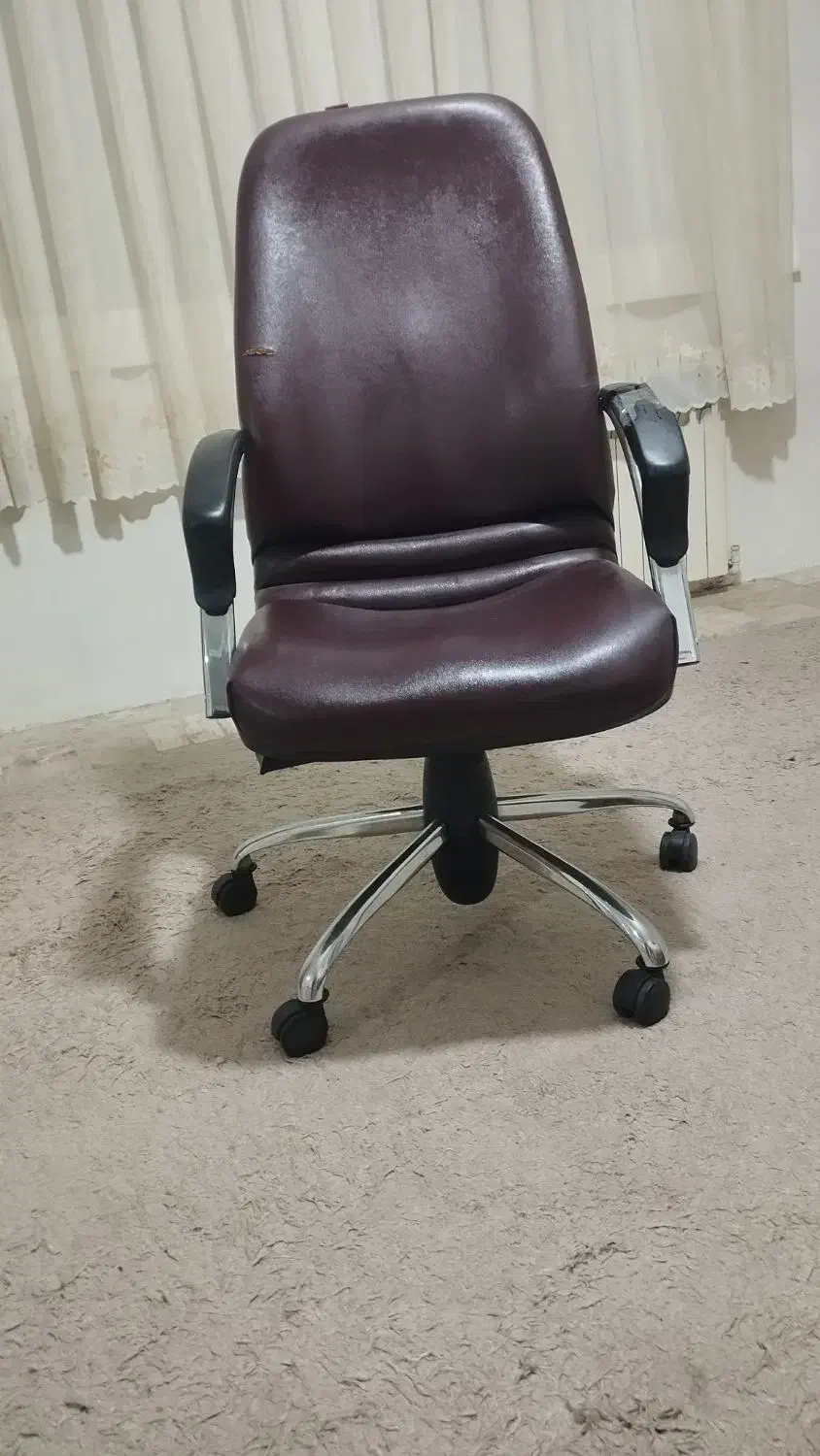 صندلی چرخدار|صندلی و نیمکت|تهران, قلهک|دیوار