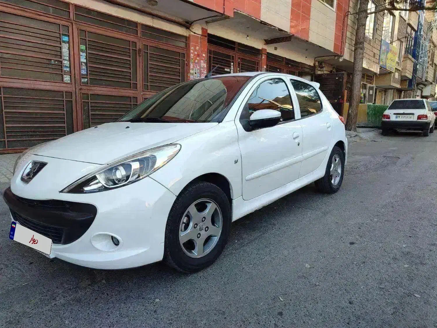 207مدل97|خودرو سواری و وانت|مشهد, انقلاب|دیوار