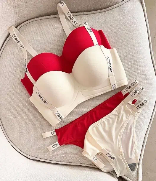 لباس|لباس|رشت, لاکان|دیوار