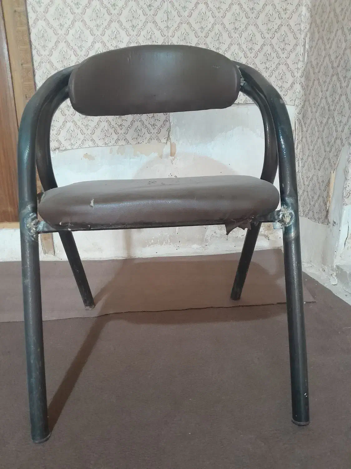 میز.صندلی.تلویزیون.دیجیتال|حراج|نهاوند, |دیوار