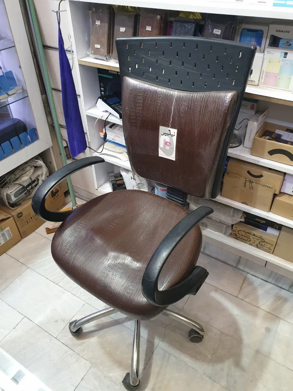 صندلی نیلپر|مبلمان اداری|کرمانشاه, |دیوار