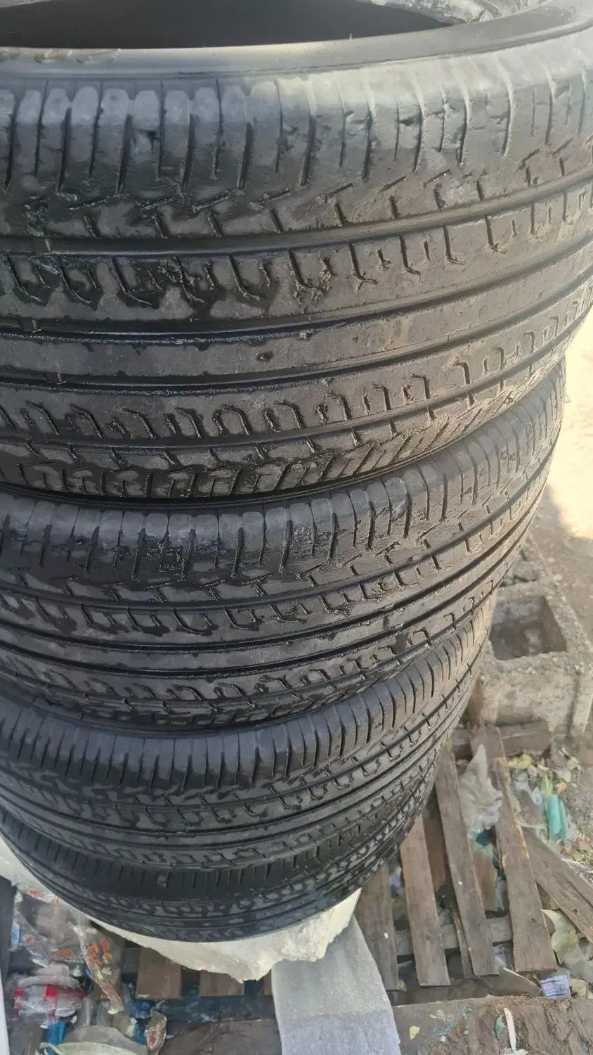 لاستیک کارکرده ۲۰۵/۵۵/۱۶|قطعات یدکی و لوازم جانبی|شیراز, شهرک مطهری|دیوار