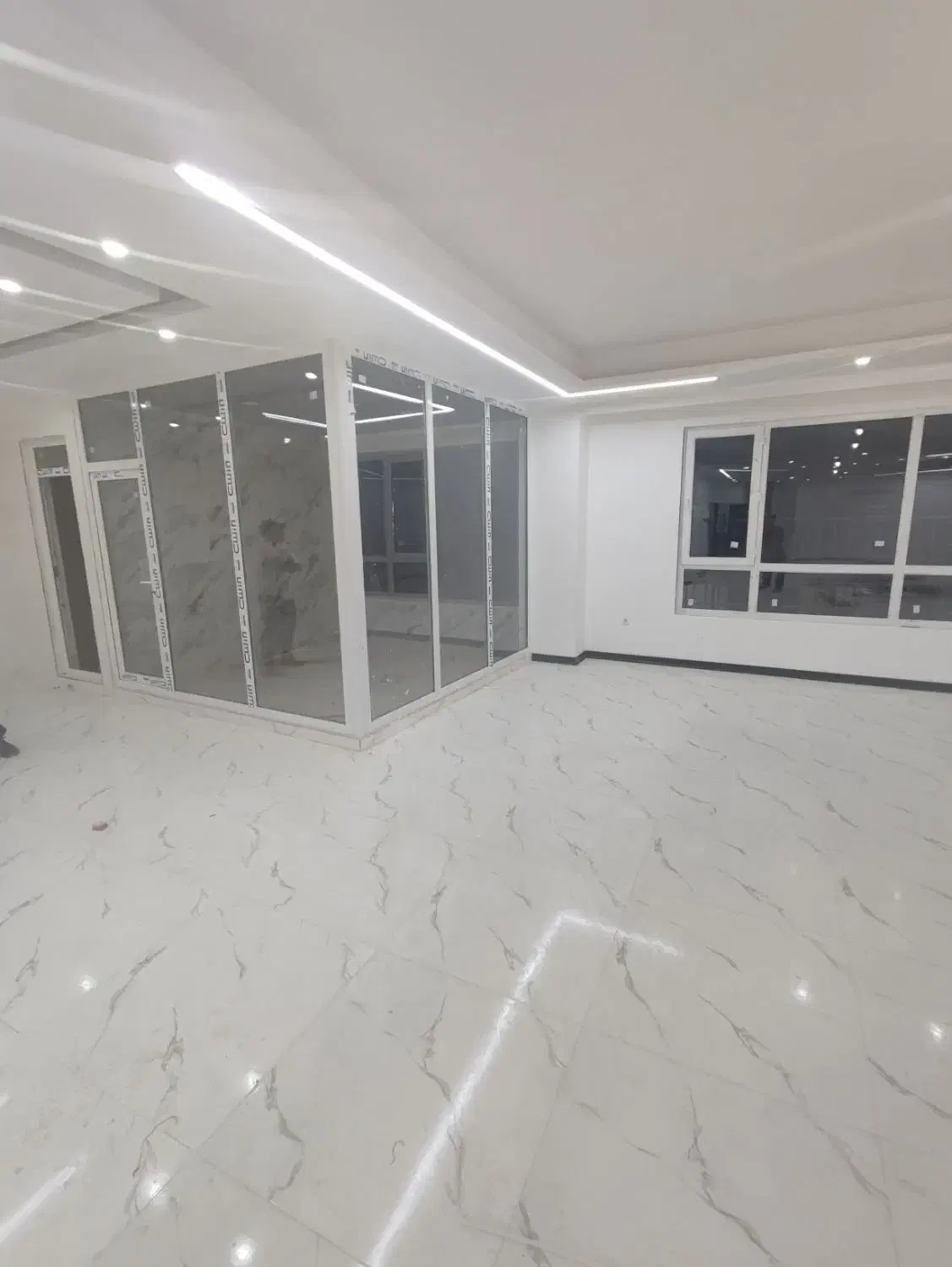 آپارتمان۲۲۵متری نوساز با بهترین قیمت و تراس بینظیر|فروش آپارتمان|هشتگرد, مدرس|دیوار