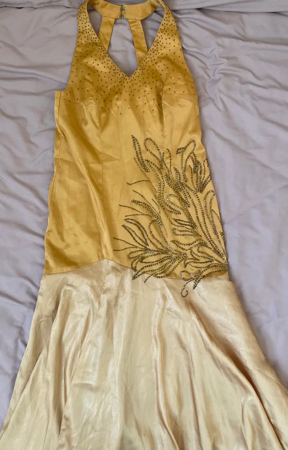 پیراهن ماکسی|لباس|شاهین‌شهر, عطار|دیوار