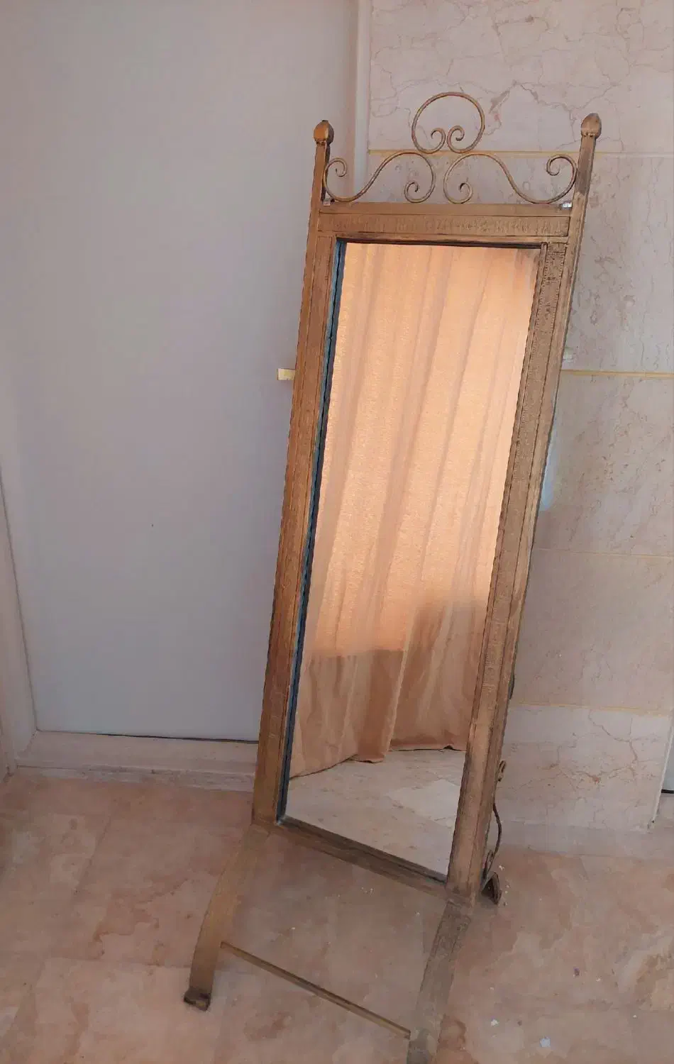 آینه قدی فرفرژه طلایی|آینه|کاشان, ۲۲ بهمن|دیوار