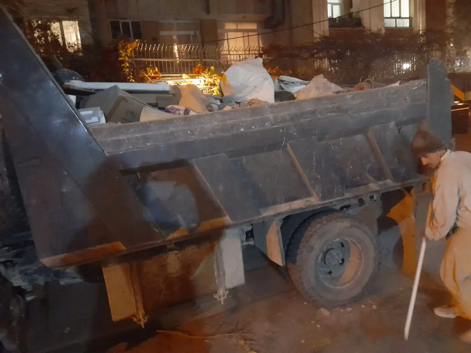 خاکبرداری وحمل نخاله|خدمات حمل و نقل|تهران, عباسآباد|دیوار