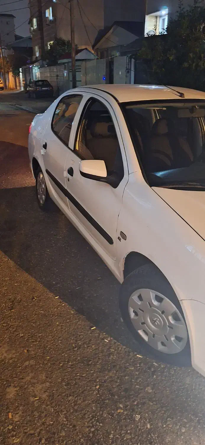 رانا ۹۱ بی رنگ بی ضربه|خودرو سواری و وانت|بندر انزلی, لاله|دیوار