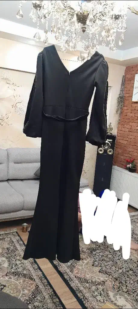 پیراهن ماکسی مشکی|لباس|اندیشه, اندیشه فاز ۳|دیوار