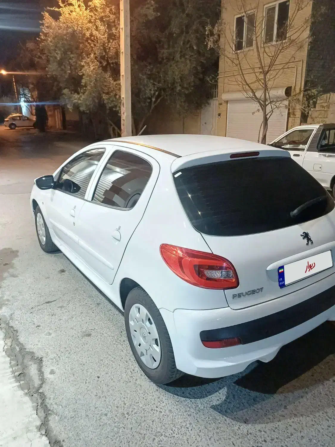 ۲۰۷ سقف فلز خونگی|خودرو سواری و وانت|یزد, |دیوار